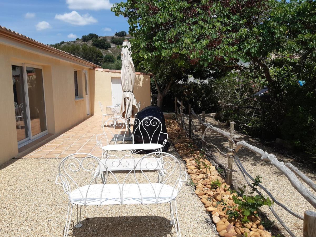 Petite Maison De Campagne Gardoise Théziers Kültér fotó